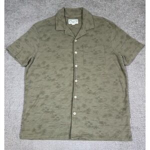 American Eagle Shirt Mens Medium Green Knit Hawaiian Palm Trees Beach Vacation